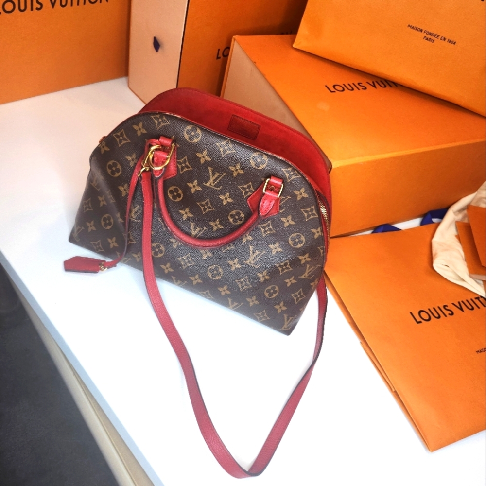 LOUIS VUITTON Monogram Alma B'n'B